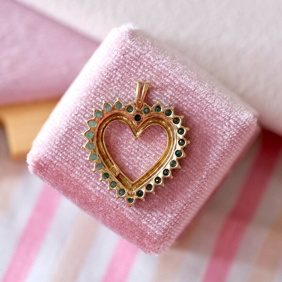 10KY Gold Heart Pendant w/ Real Emerald Stones - Picture 5 of 11
